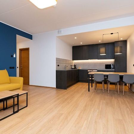 Self-Check-In 2 Bedroom Apartment With A Terrace And Free Parking Ταλίν Εξωτερικό φωτογραφία
